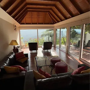 Landhaus Refugio Camelias, Santana (Madeira)
